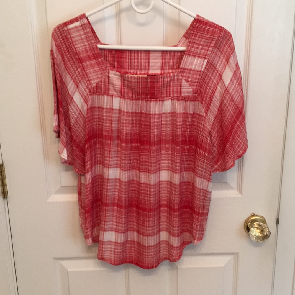 Universal Thread Womens Short Sleeve Top, red and white plaid, size medium
